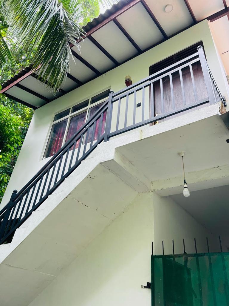 Chami'S Home Stay Mirissa Exterior photo